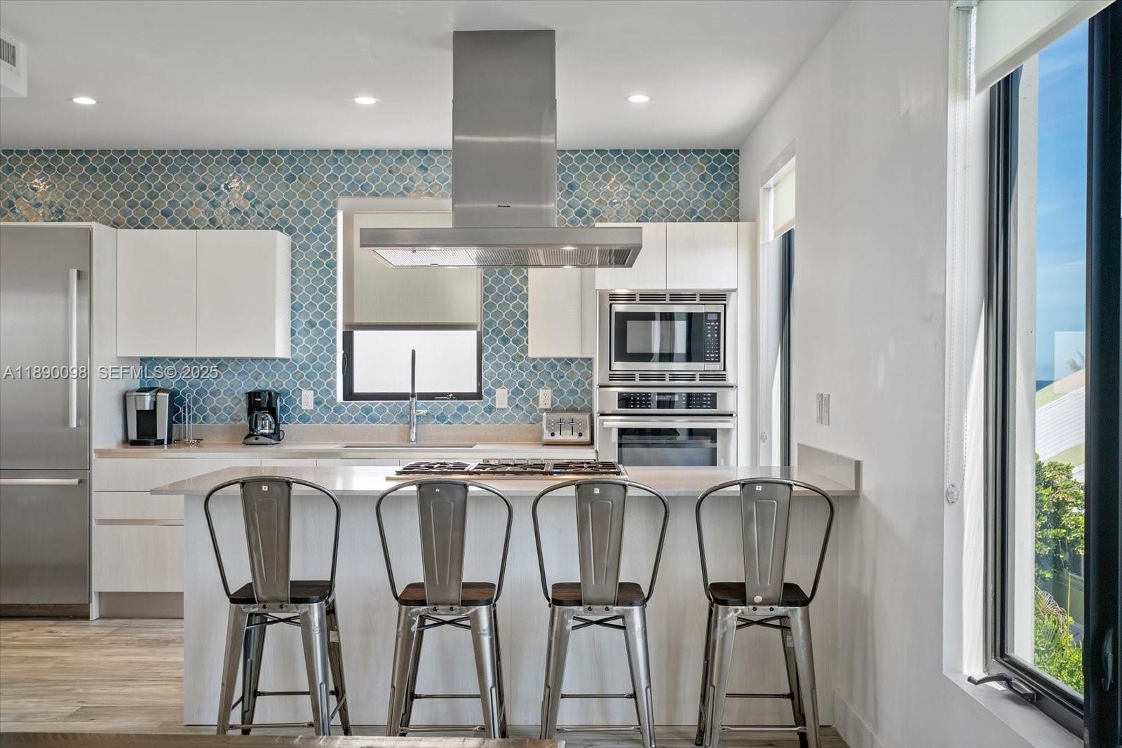 332 Balboa Street Hollywood, FL 33019 - Photo 17 of 42