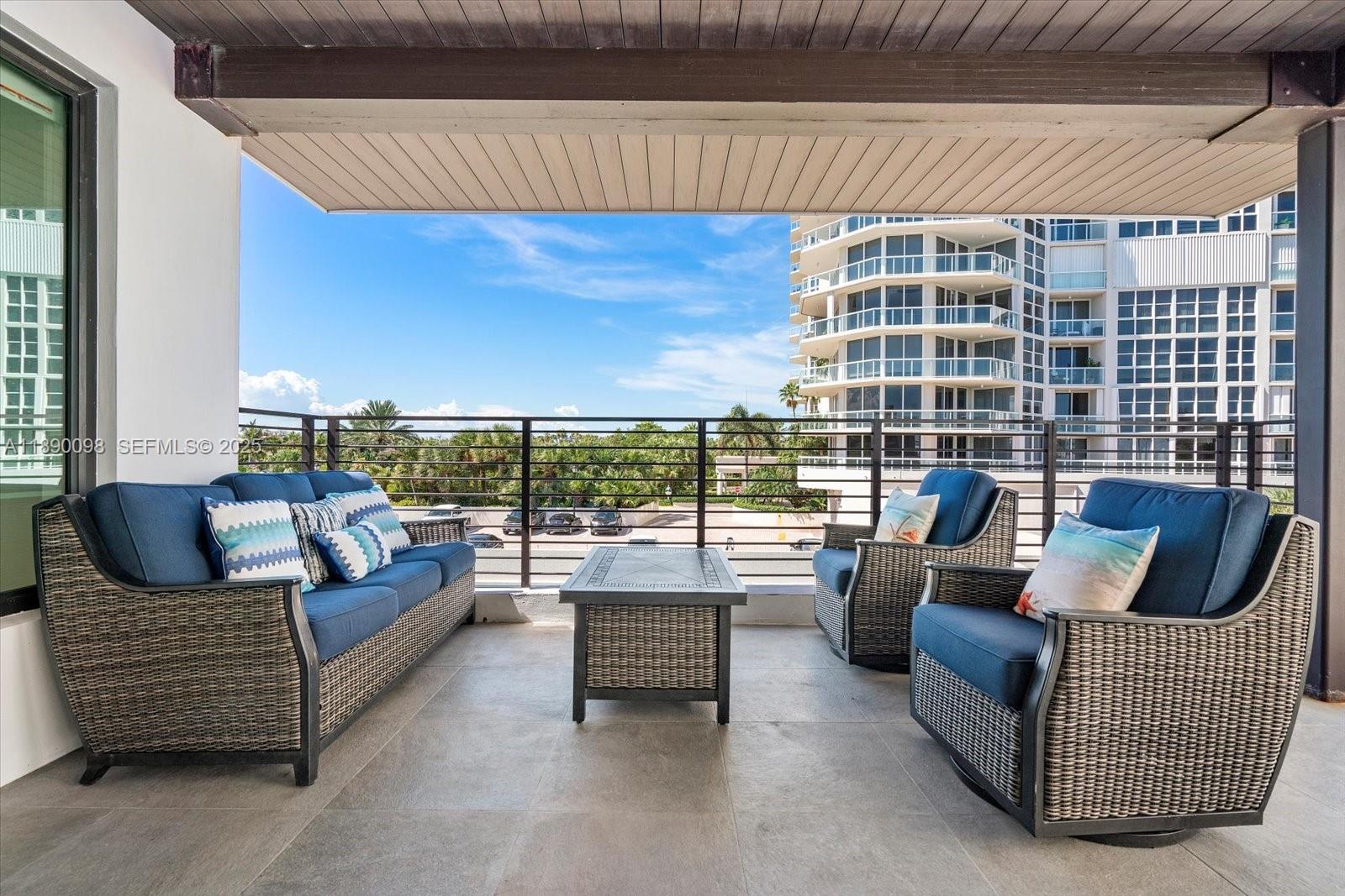 332 Balboa Street Hollywood, FL 33019 - Photo 30 of 42