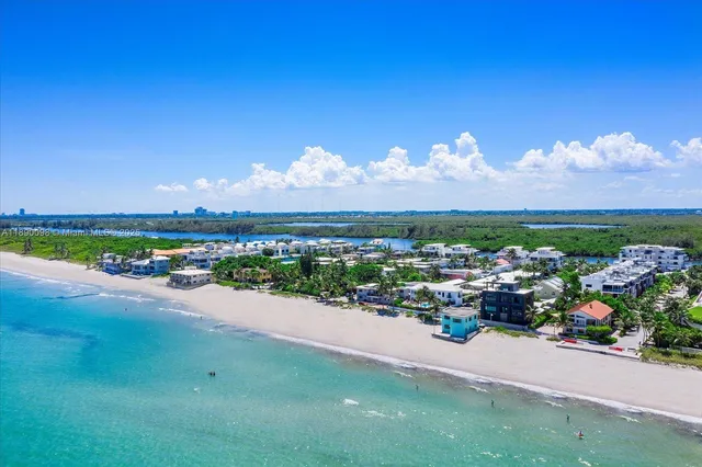 $2,600,000 | 332 Balboa Street, Hollywood, FL 33019