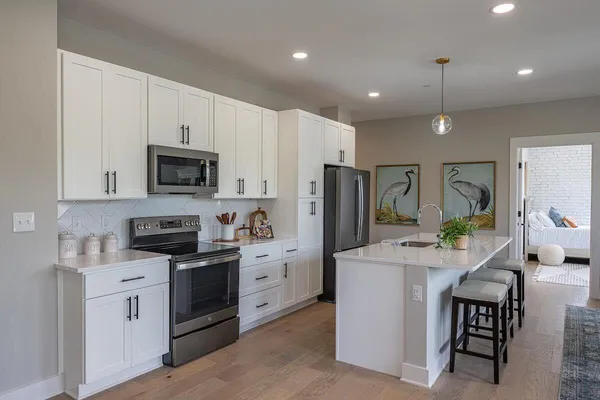 $5,400 | 70 Carolina Street, Unit 301, Charleston, SC 29403