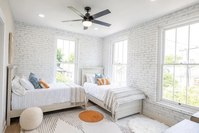 $5,400 | 70 Carolina Street, Unit 301, Charleston, SC 29403