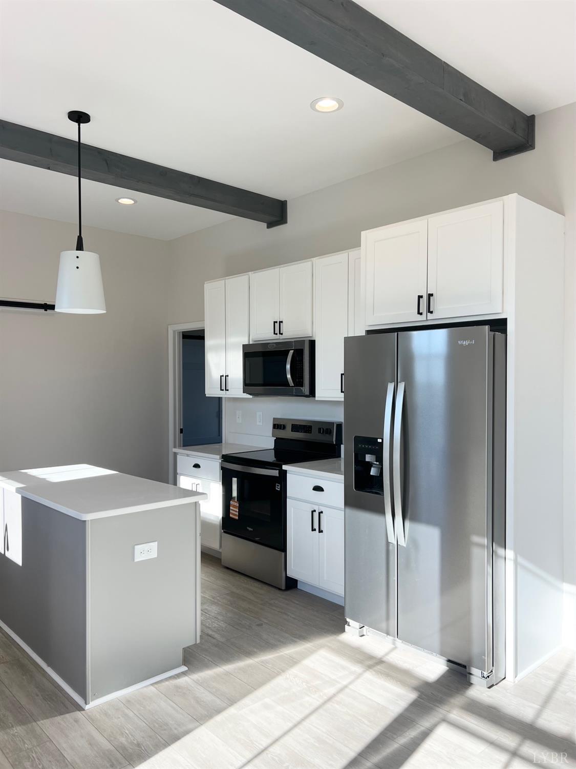 424 Main Street Madison Heights, VA 24572 - Photo 12 of 33