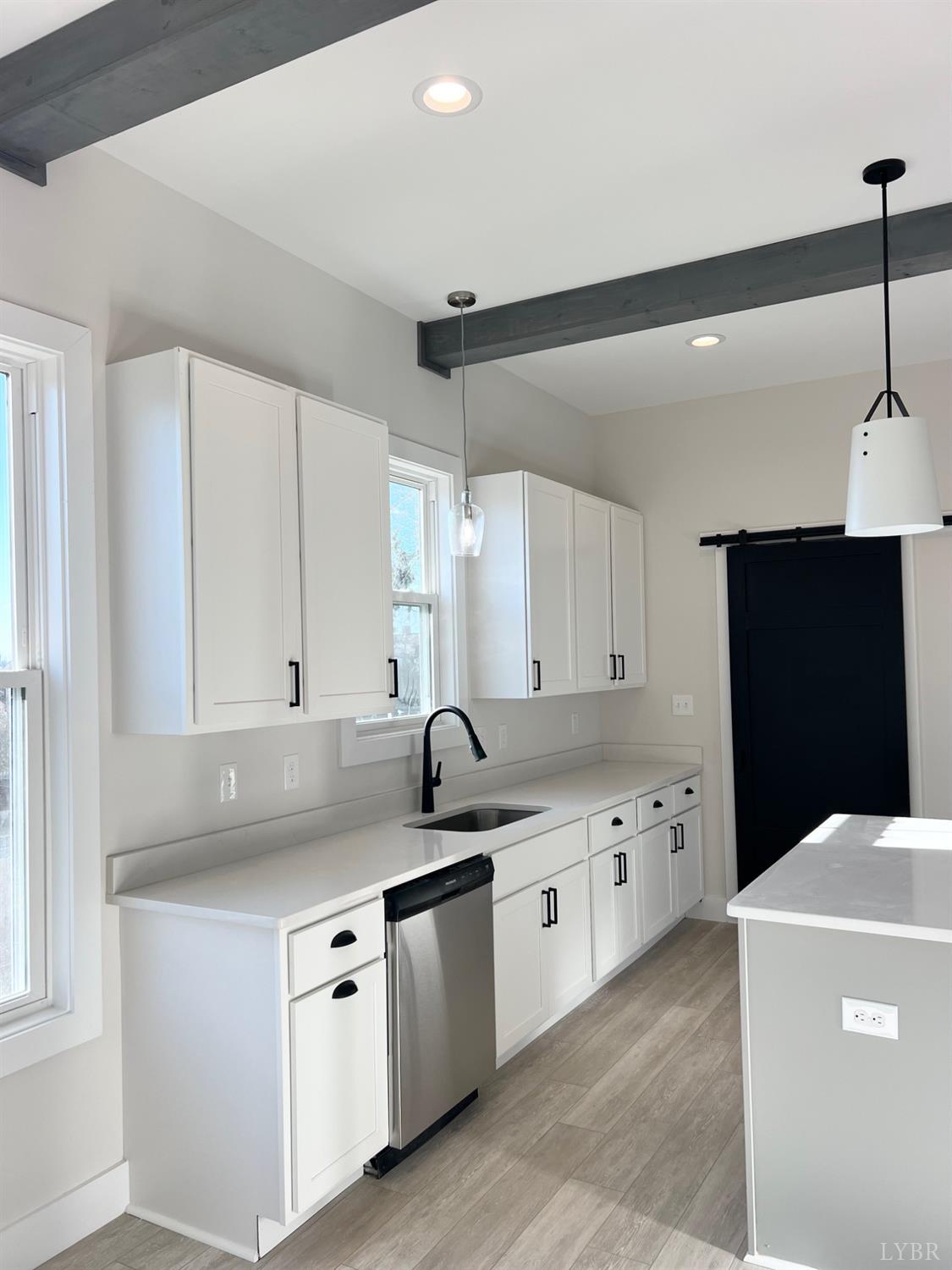 424 Main Street Madison Heights, VA 24572 - Photo 13 of 33