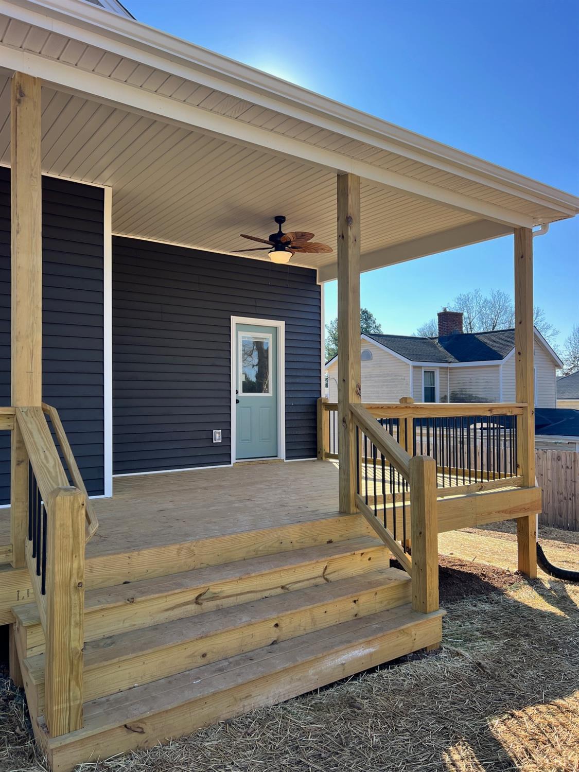 424 Main Street Madison Heights, VA 24572 - Photo 30 of 33