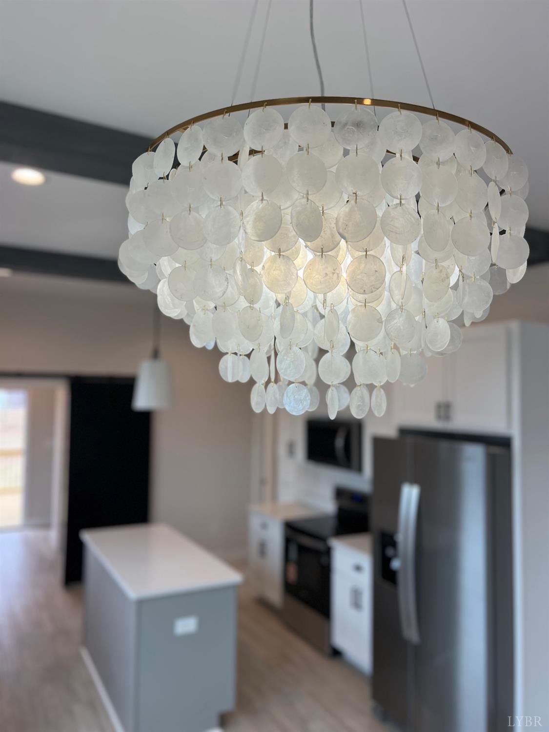 424 Main Street Madison Heights, VA 24572 - Photo 9 of 33