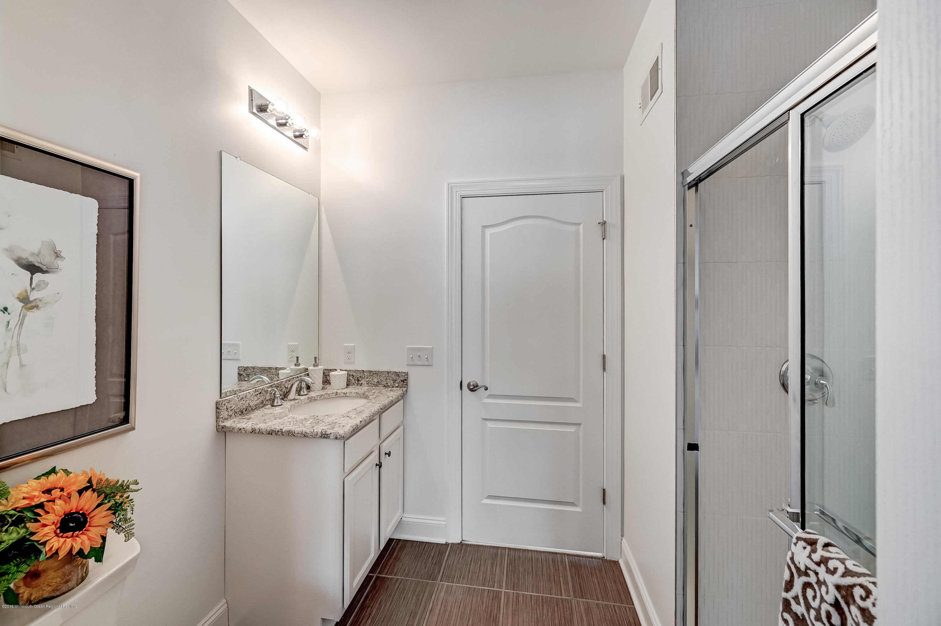 3 Monarch Path Morganville, NJ 07751 - Photo 25 of 43 25-Full Bath