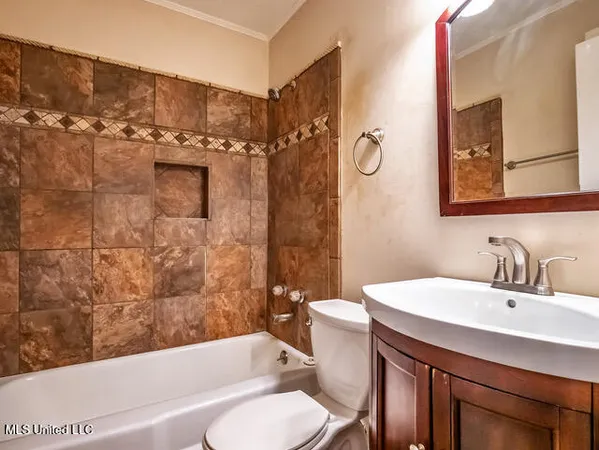 $165,000 | 218 Edwin Circle, Sardis, MS 38666