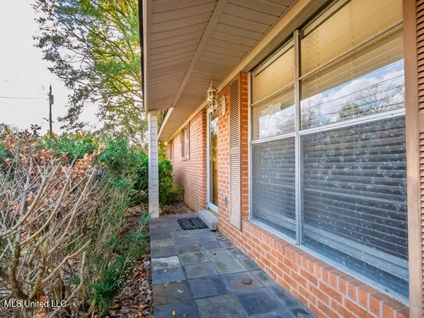 $165,000 | 218 Edwin Circle, Sardis, MS 38666