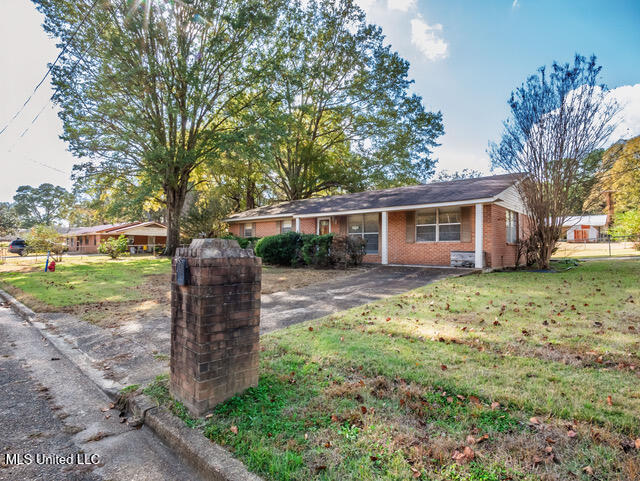 218 Edwin Circle Sardis, MS 38666 - Photo 28 of 39 218 Edwin Cir Sardis MS_2025-11-14_28