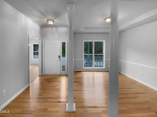 a view of an entryway of the house