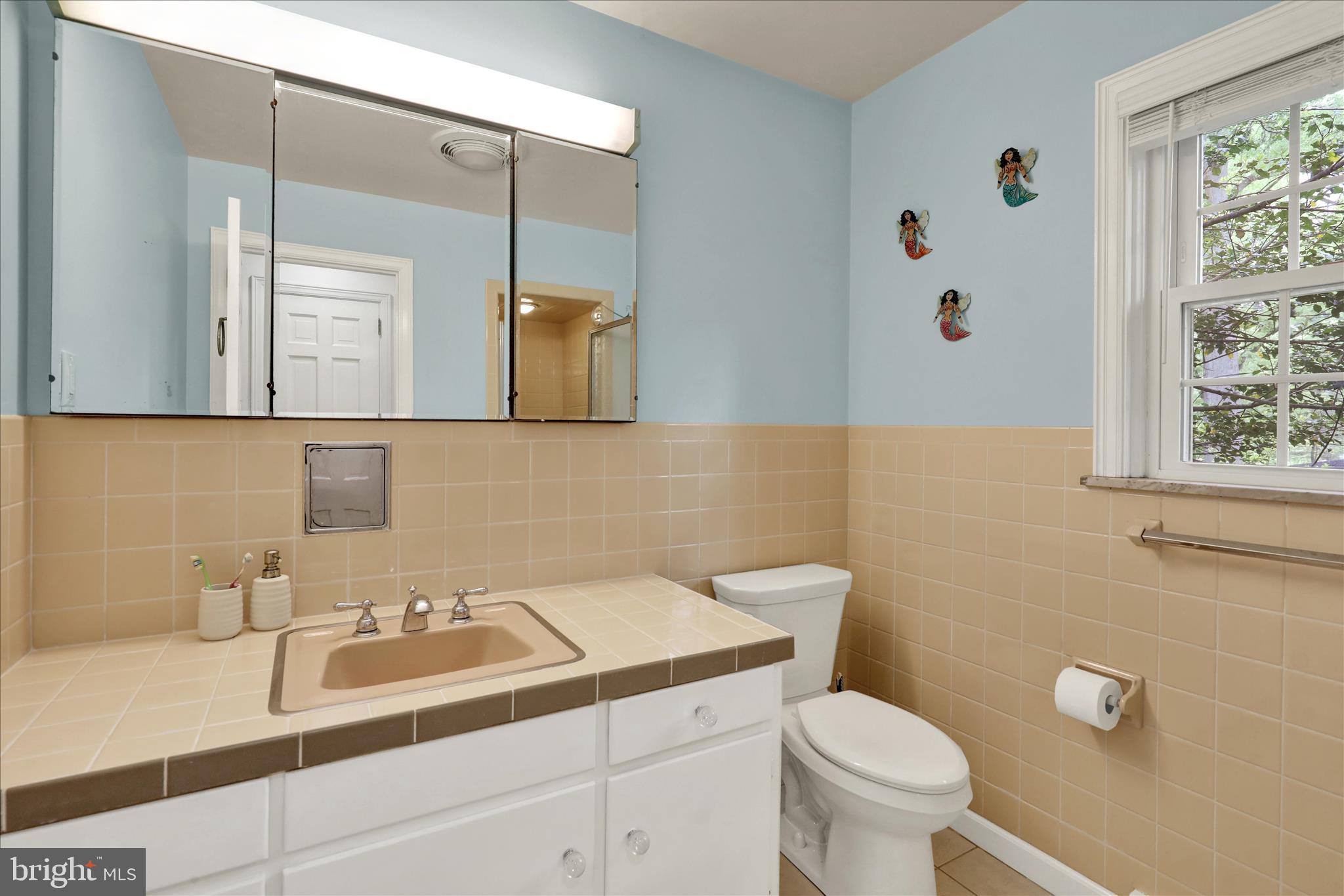 1424 Center Road Lancaster, PA 17603 - Photo 30 of 42 360_9760