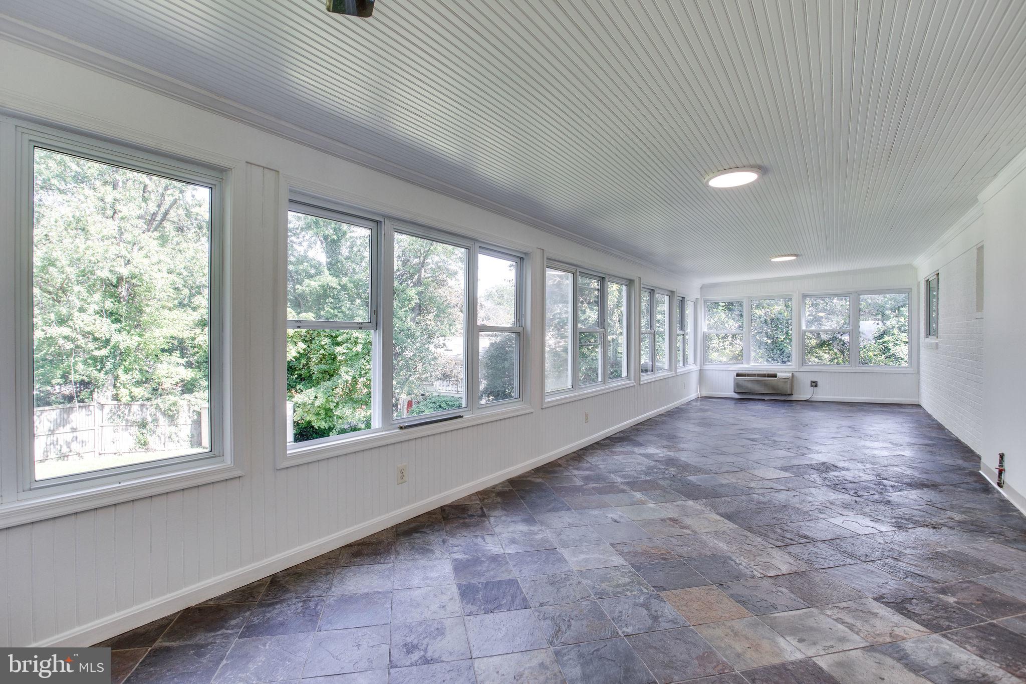 4001 Gallows Road Annandale, VA 22003 - Photo 25 of 48 SUNROOM PERFECT FOR MORNING COFFEE