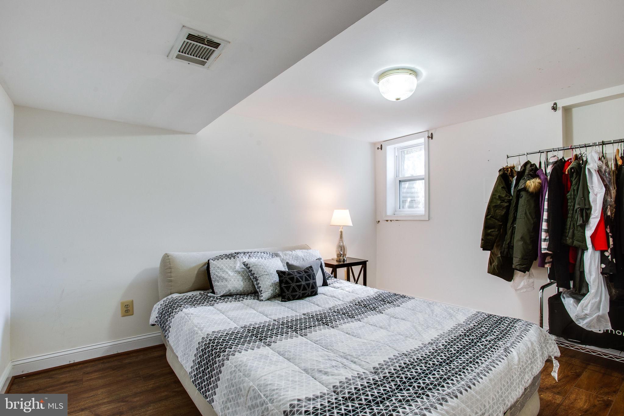 4001 Gallows Road Annandale, VA 22003 - Photo 35 of 48 3RD GUEST ROOM