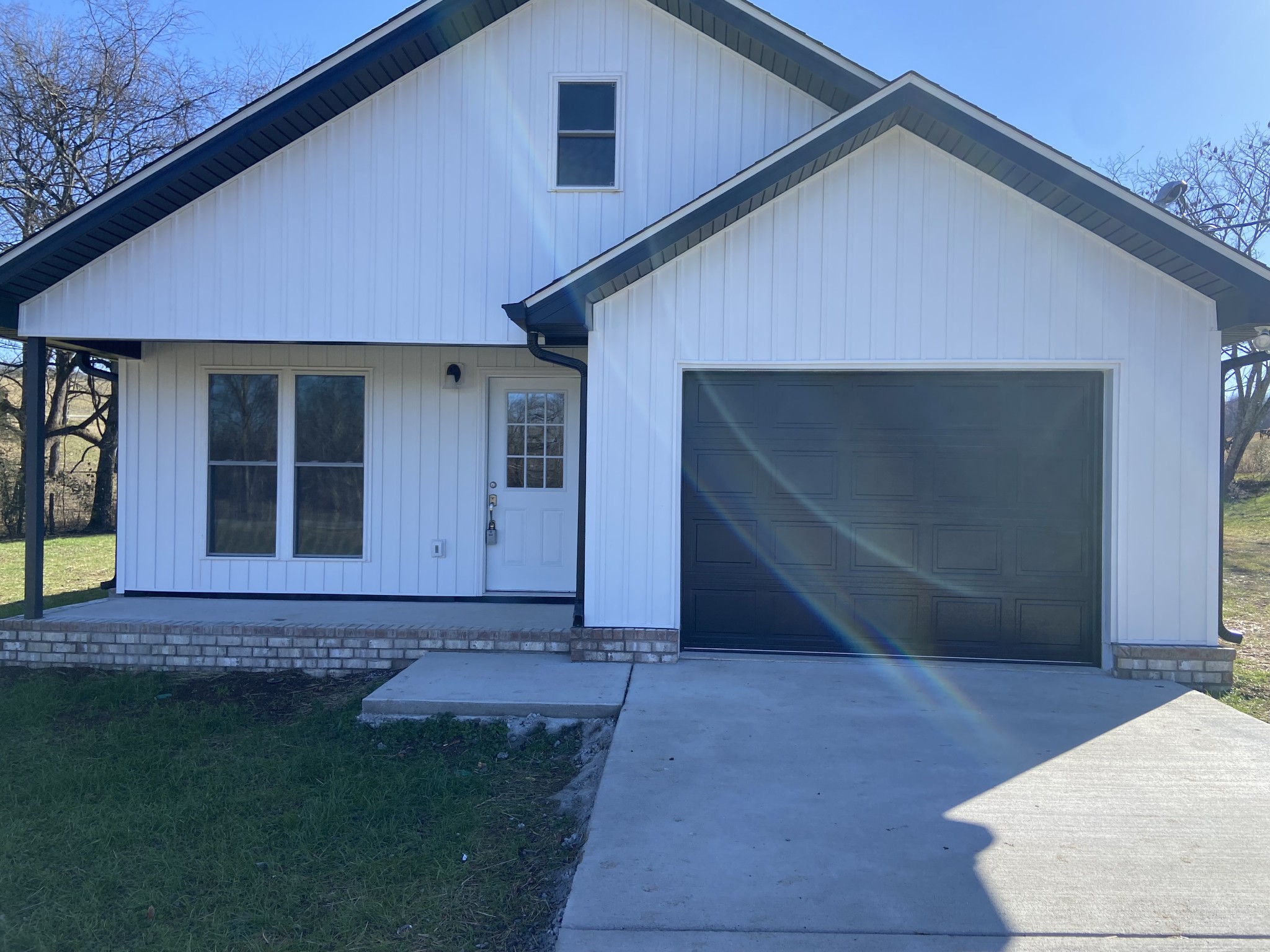 271 Chicken Creek Road Pulaski, TN 38478 - Photo 2 of 13 a front view of a house