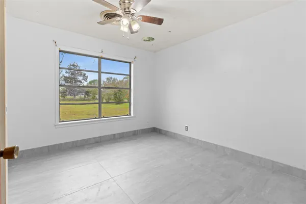 $2,000 | 18125 FM 1484 Road, Conroe, TX 77303