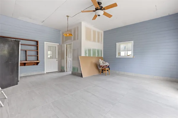 $2,000 | 18125 FM 1484 Road, Conroe, TX 77303