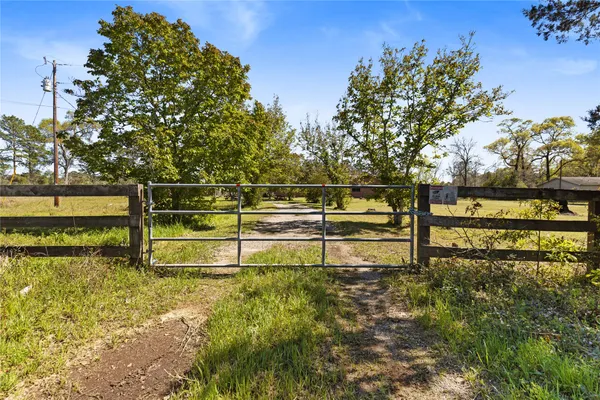 $2,000 | 18125 FM 1484 Road, Conroe, TX 77303