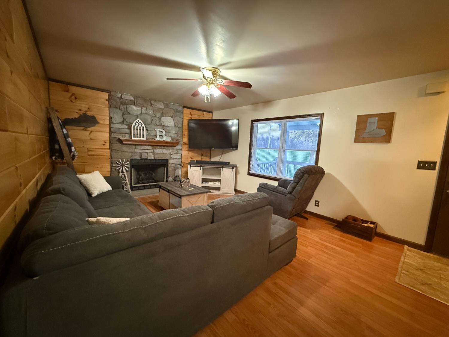 13349 Levell Road Bennington, IN 47011 - Photo 14 of 58