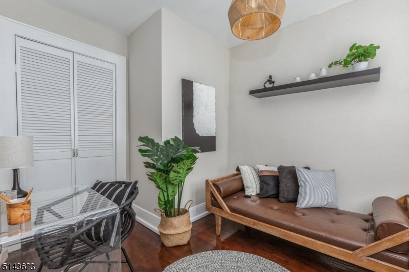 43 Pleasant Way, Unit 1 Montclair, NJ 07042 - Photo 12 of 34