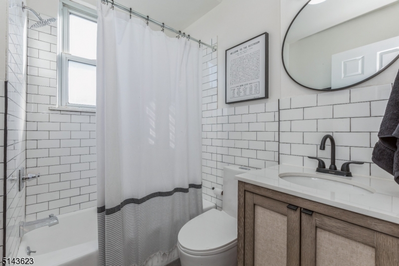 43 Pleasant Way, Unit 1 Montclair, NJ 07042 - Photo 13 of 34