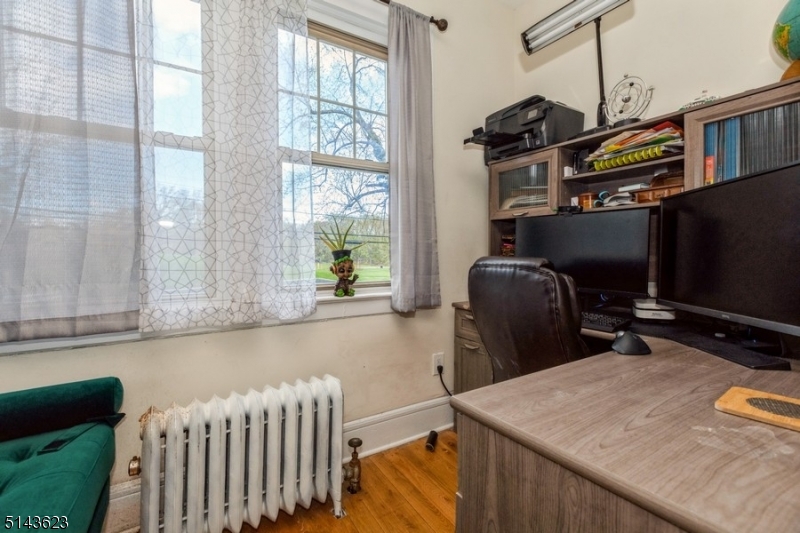 43 Pleasant Way, Unit 1 Montclair, NJ 07042 - Photo 25 of 34