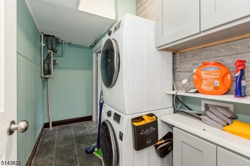 43 Pleasant Way, Unit 1 Montclair, NJ 07042 - Photo 27 of 34