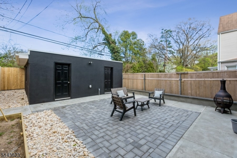 43 Pleasant Way, Unit 1 Montclair, NJ 07042 - Photo 30 of 34