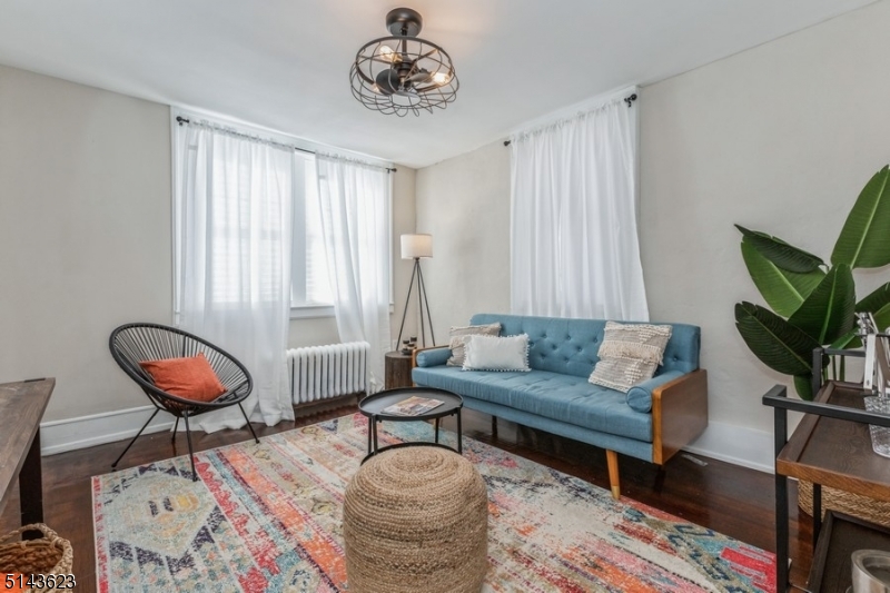 43 Pleasant Way, Unit 1 Montclair, NJ 07042 - Photo 10 of 34