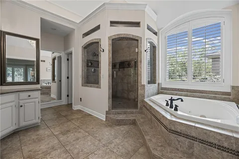 $1,465,000 | 14302 Briar Street, Leawood, KS 66224