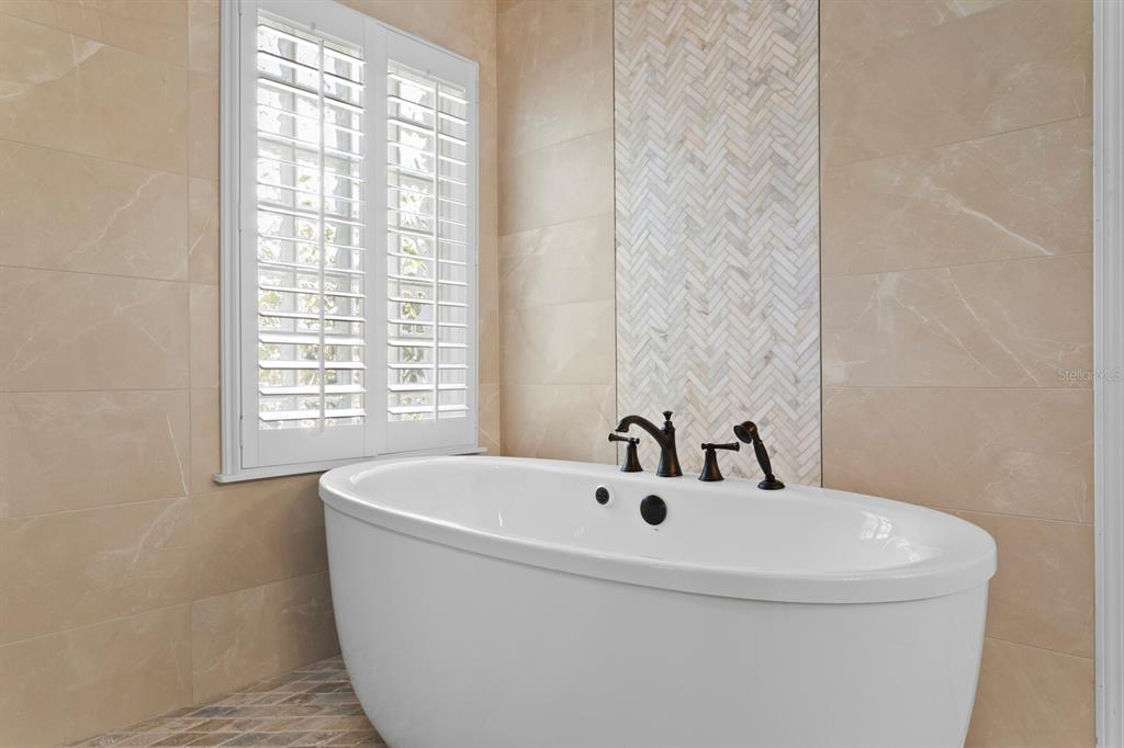 117 6th Street Belleair Beach, FL 33786 - Photo 34 of 90