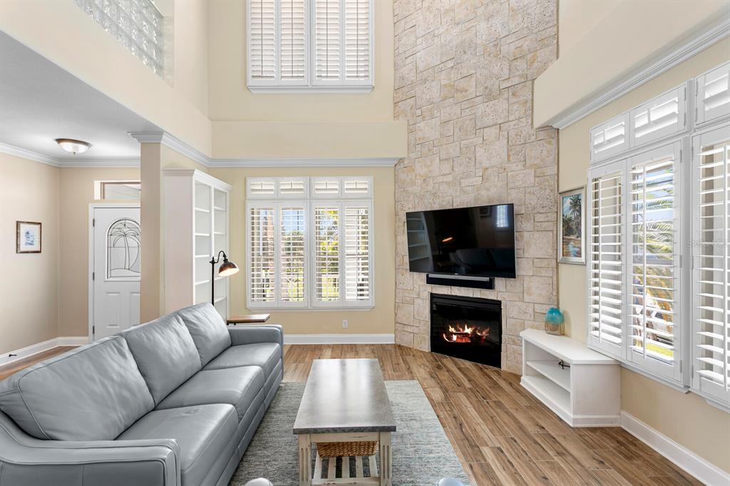 117 6th Street Belleair Beach, FL 33786 - Photo 9 of 90