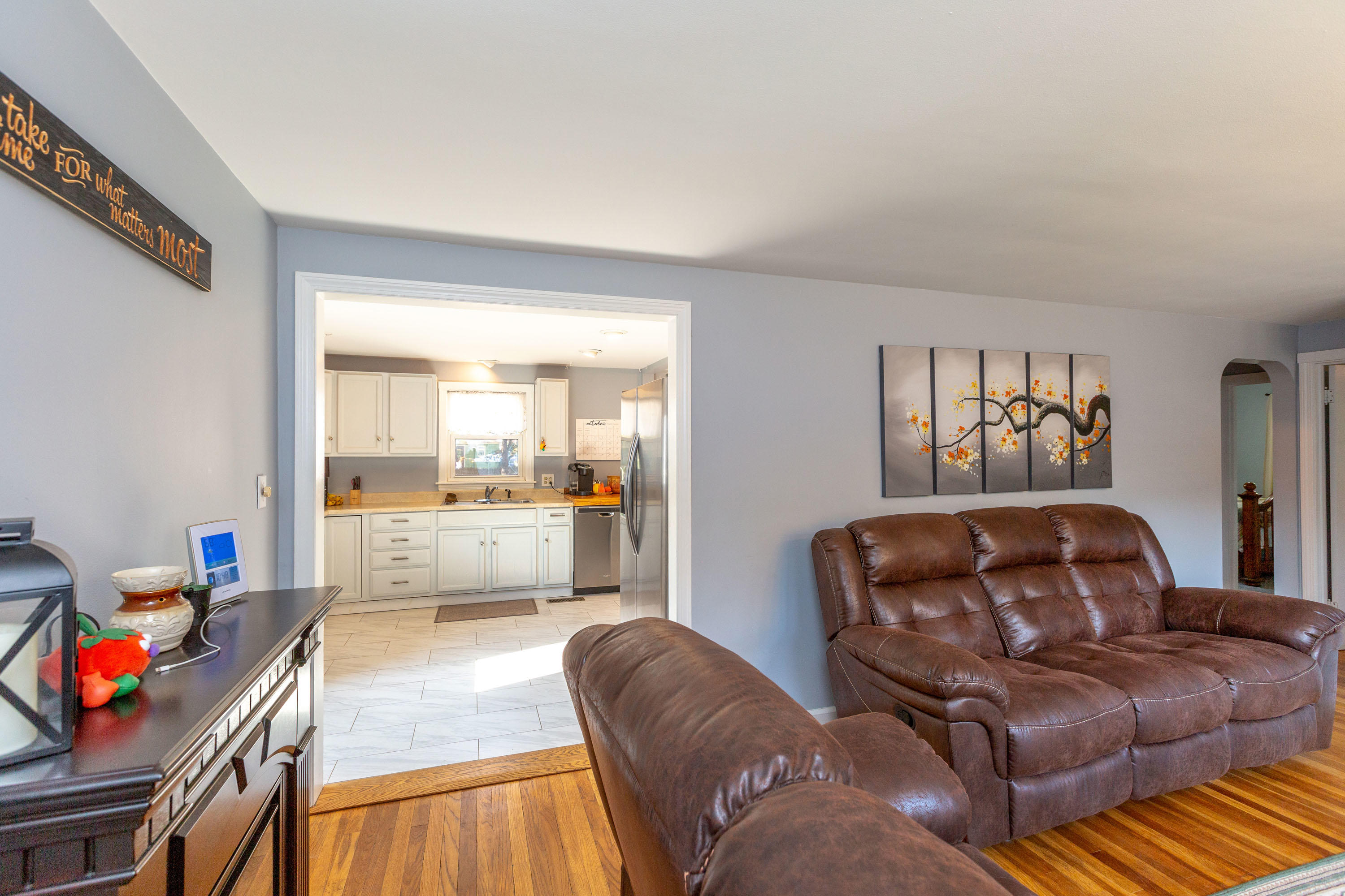31 Merrymeeting Road Brunswick, ME 04011 - Photo 13 of 45 Livingroom