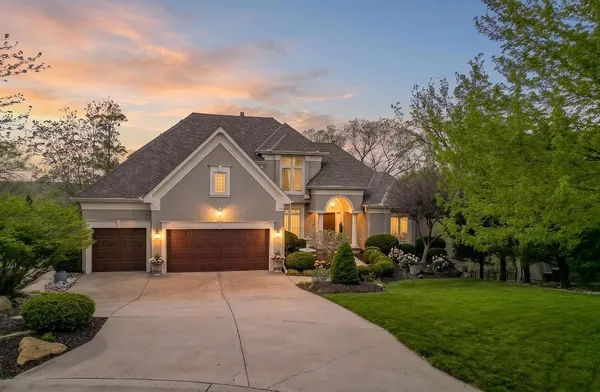 $795,000 | 26442 West 110th Terrace, Olathe, KS 66061