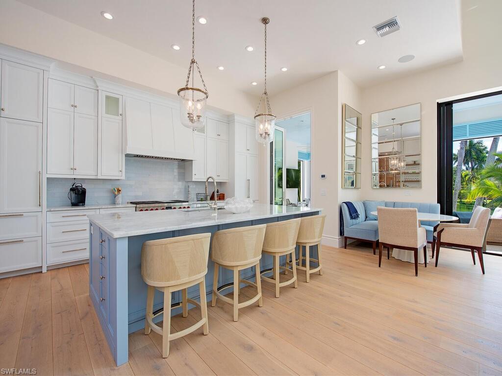 2375 Lantern Lane Naples, FL 34102 - Photo 4 of 45