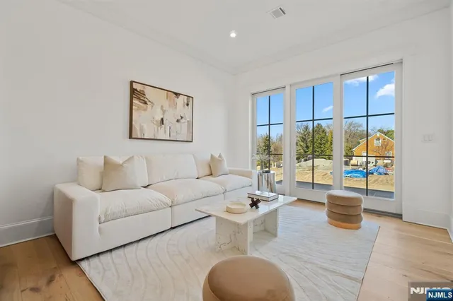 $3,325,000 | 982 Closter Dock Road, Alpine, NJ 07620