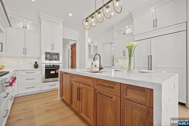 $3,325,000 | 982 Closter Dock Road, Alpine, NJ 07620