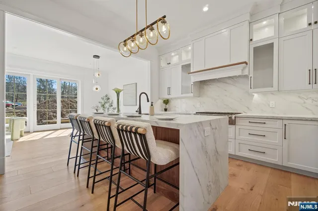 $3,325,000 | 982 Closter Dock Road, Alpine, NJ 07620