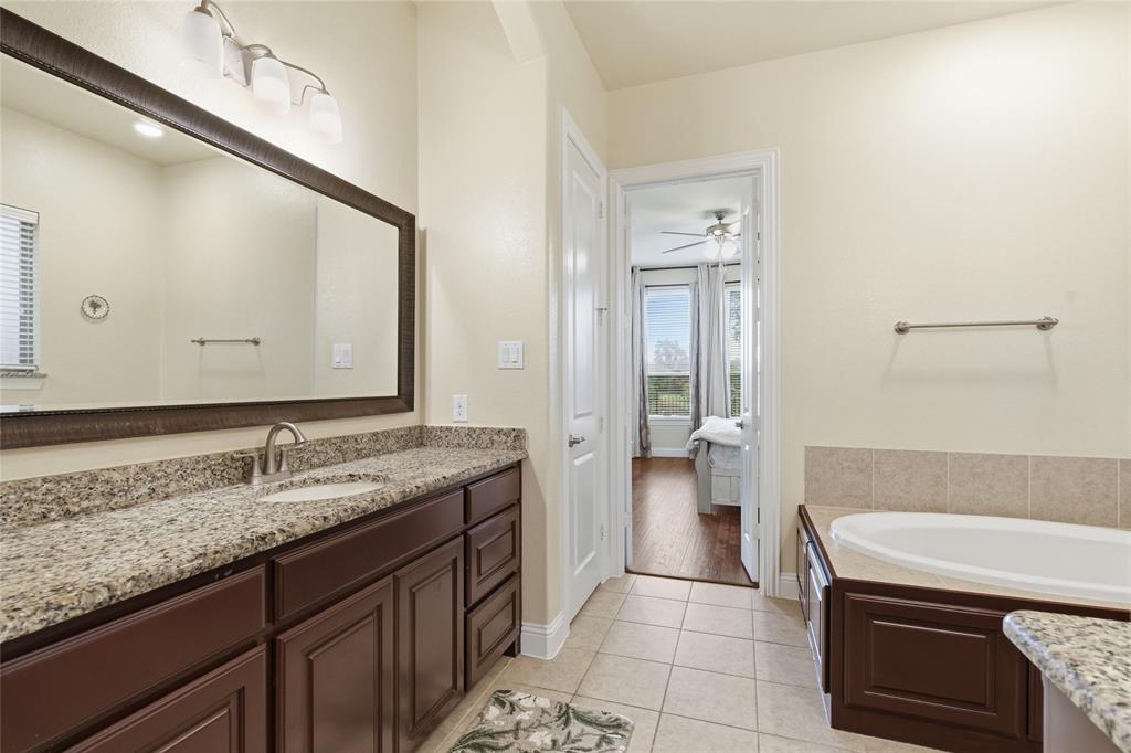 3215 Hyde Street Irving, TX 75063 - Photo 37 of 40
