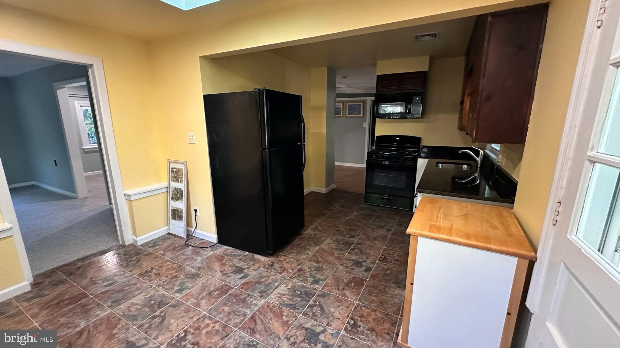 8334 Idylwood Road Vienna, VA 22182 - Photo 21 of 24