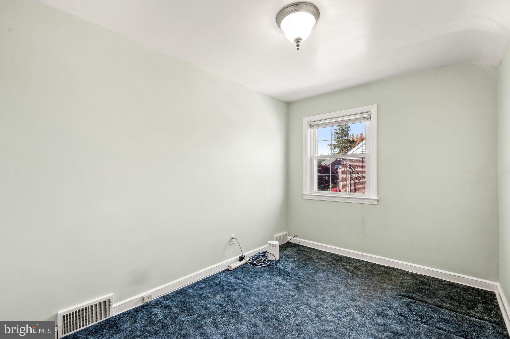 666 Dutton Circle Springfield, PA 19064 - Photo 20 of 35 Bedroom