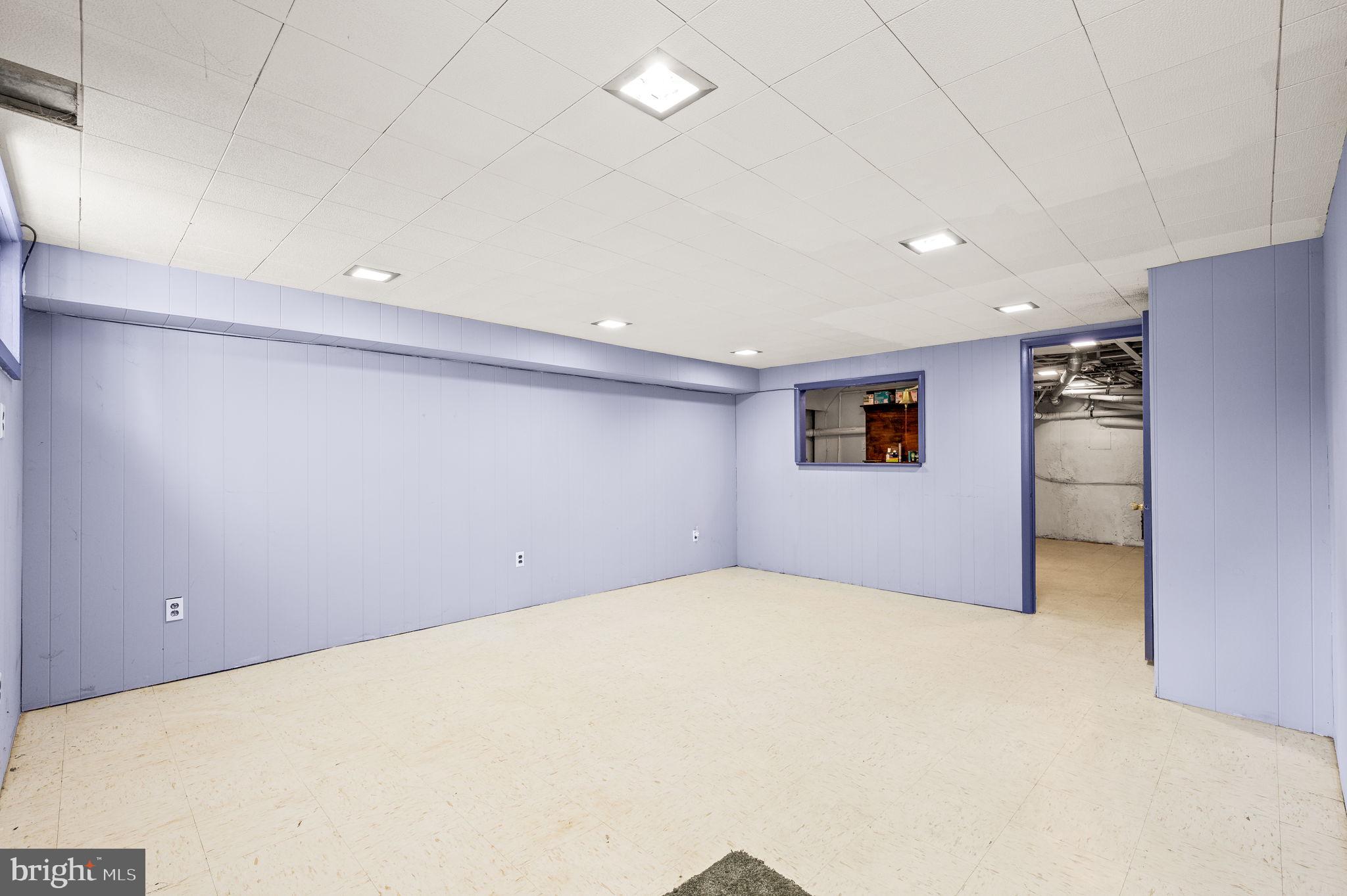 666 Dutton Circle Springfield, PA 19064 - Photo 26 of 35 Basement