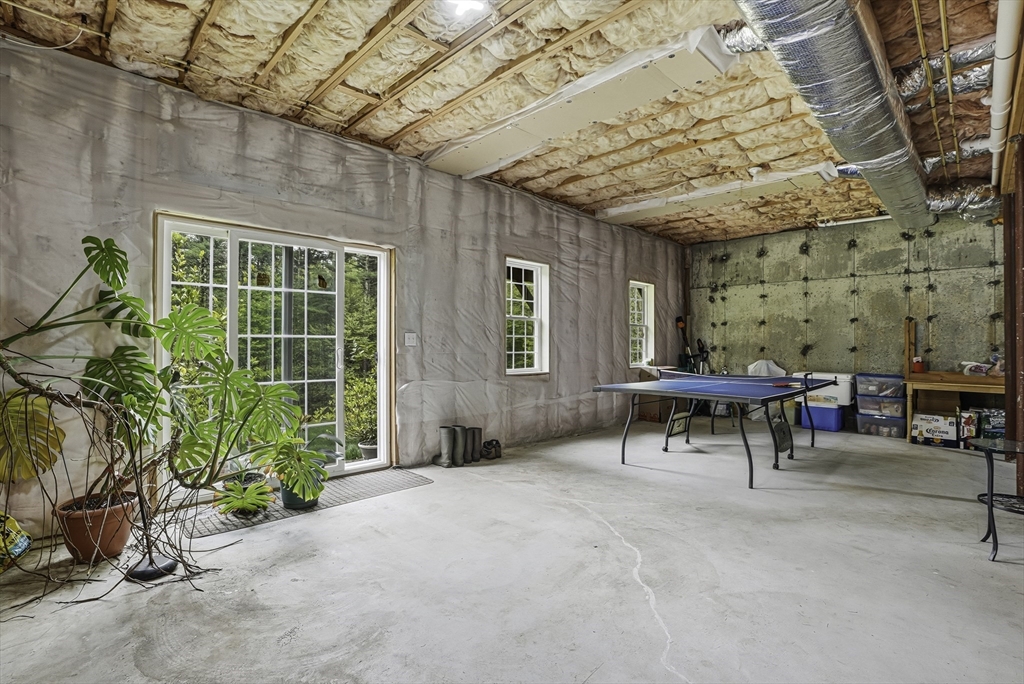 378 Moon Hill Road Northbridge, MA 01534 - Photo 26 of 38