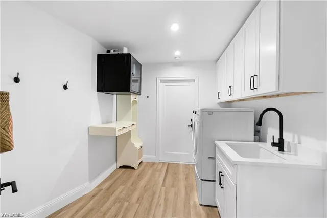 $2,869,997 | 1515 Osprey Avenue, Naples, FL 34102