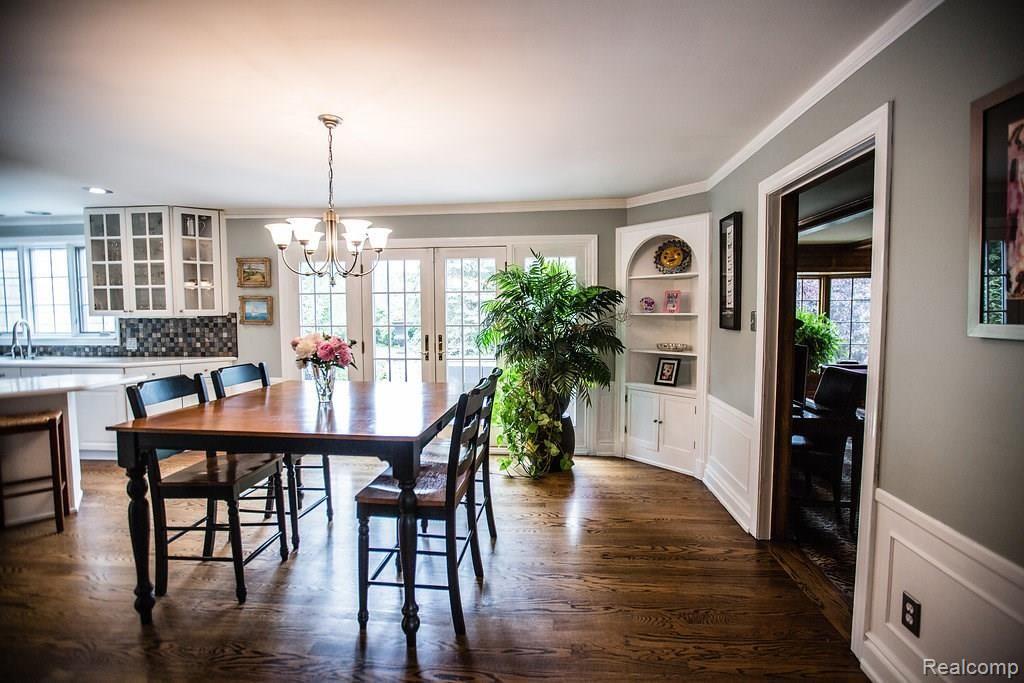 275 Barden Road Bloomfield Hills, MI 48304 - Photo 11 of 38
