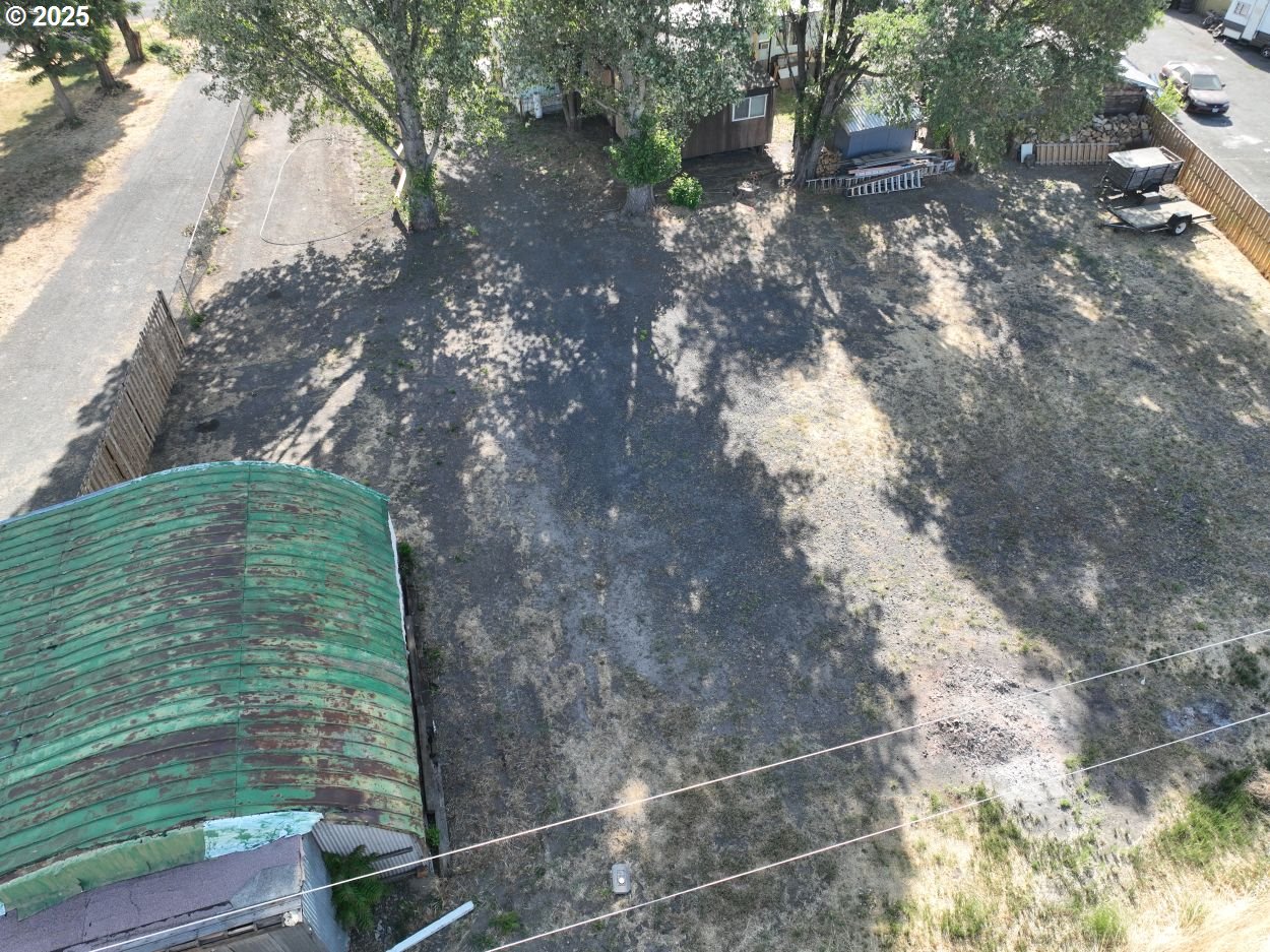 West 2nd Street The Dalles, OR 97058 - Photo 19 of 31