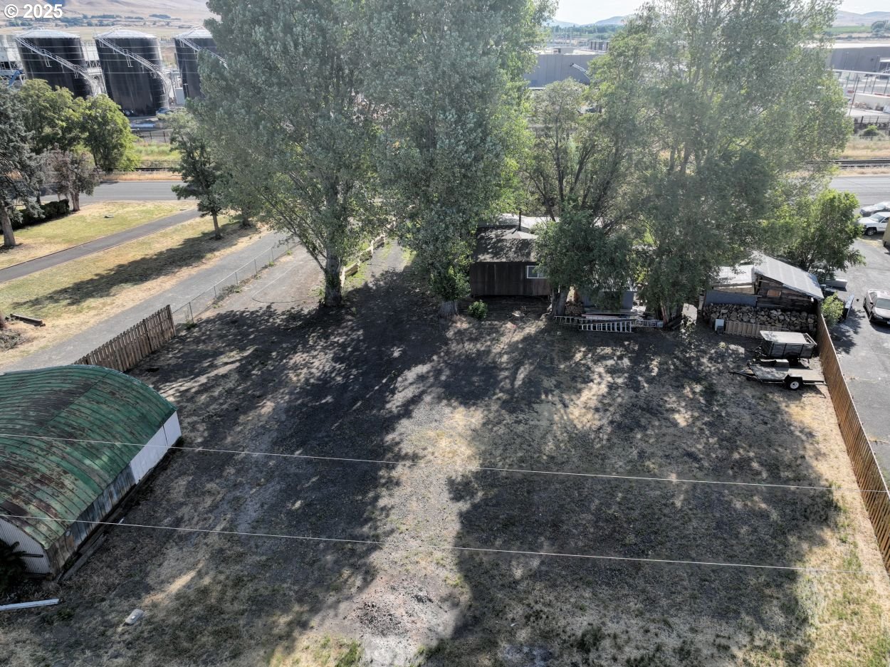West 2nd Street The Dalles, OR 97058 - Photo 22 of 31 a view of backyard with outdoor seating