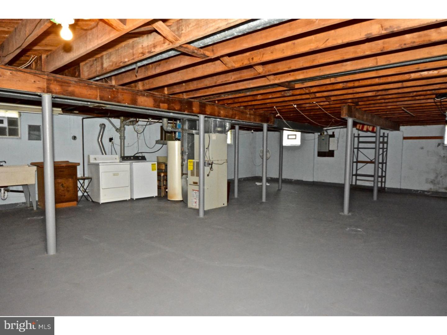 8 Stoneham Road Ewing, NJ 08638 - Photo 14 of 19 Gallery Image 14