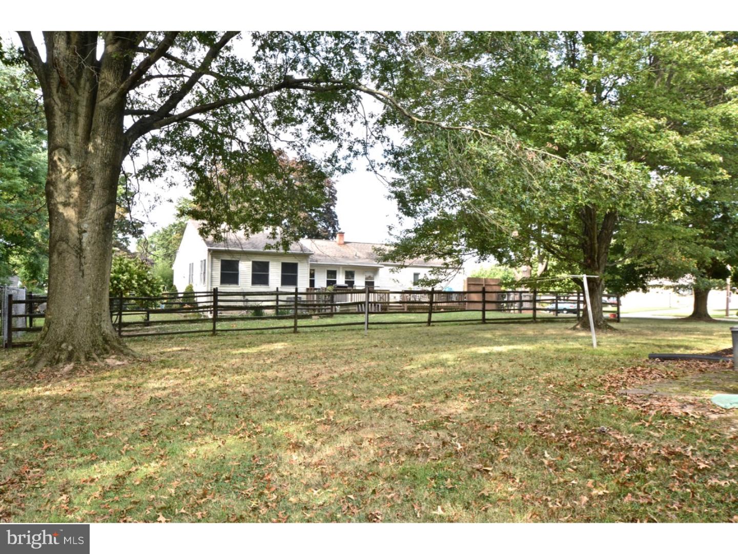 8 Stoneham Road Ewing, NJ 08638 - Photo 19 of 19 Gallery Image 19