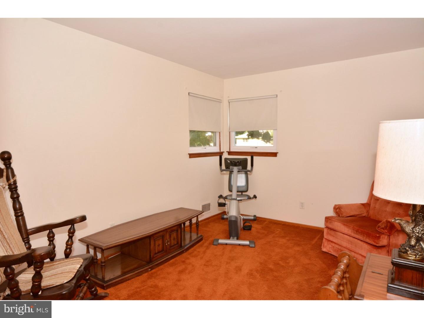 8 Stoneham Road Ewing, NJ 08638 - Photo 10 of 19 Gallery Image 10