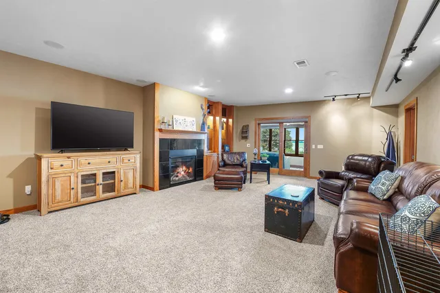 $1,299,000 | N10638 Howard Drive East, Fox Lake, WI 53933